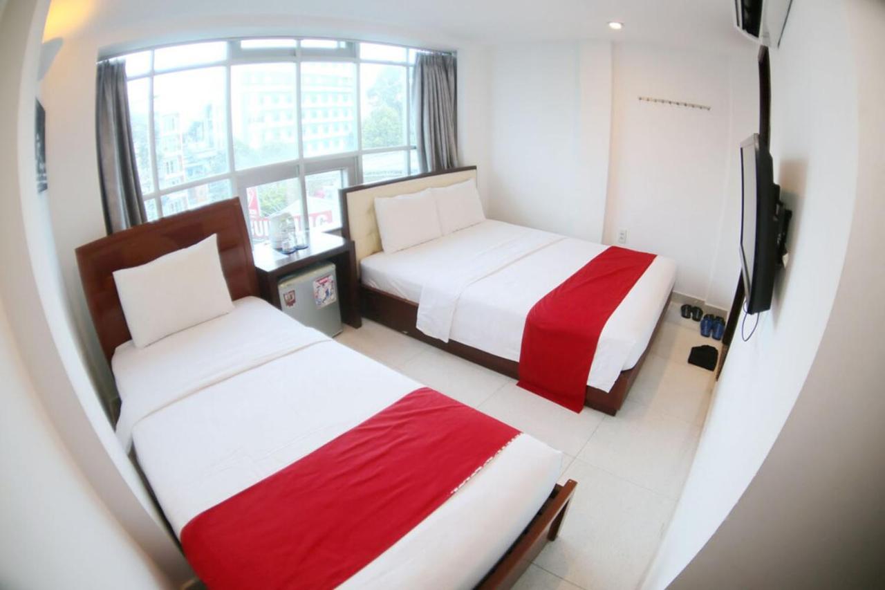 Nu Hotel - 18 Bui Vien Walkstreet Хошимин Екстериор снимка