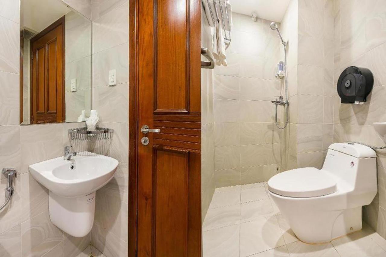 Nu Hotel - 18 Bui Vien Walkstreet Хошимин Екстериор снимка